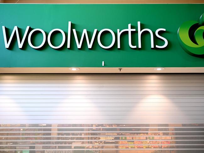 SYDNEY, AUSTRALIA - NewsWire Photos,April 17, 2022: Woolworths Supermarket.Picture: NCA NewsWire / Jeremy Piper