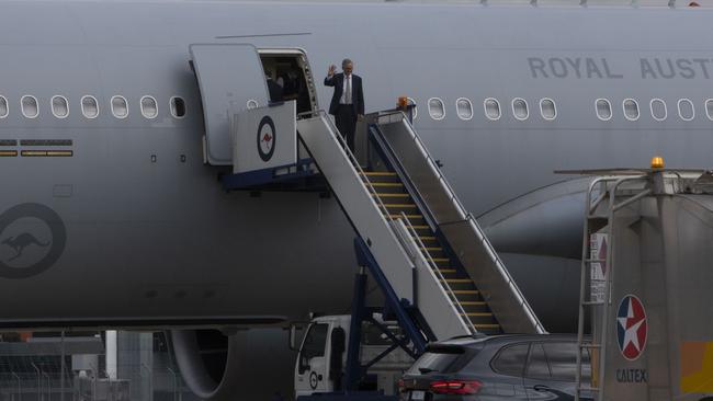 Mr Albanese about to board the RAAF jet for the Quad meeting in Japan. Picture: NCA NewsWire / Andrew Taylor