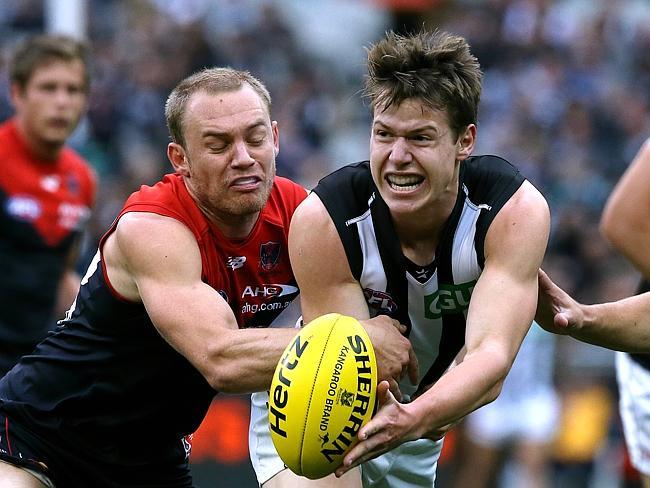 Langdon has taken more marks than any other Collingwood player this season.