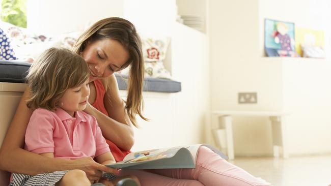 Single mothers in Victoria will be encouraged to return to work through the scheme.