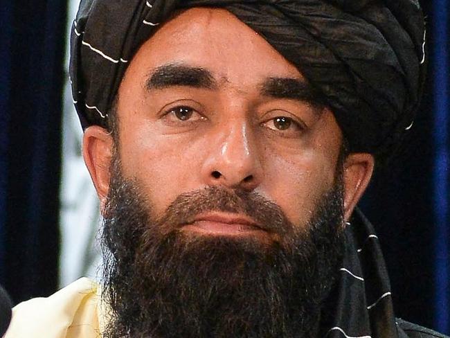 Afghans banned from airport by Taliban