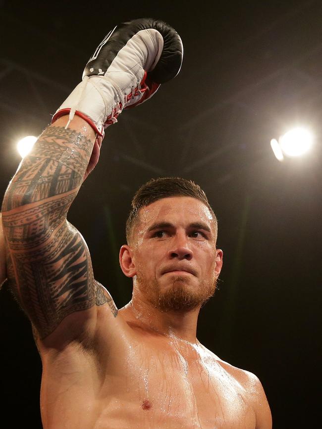 Sonny Bill Williams could fight Hall.