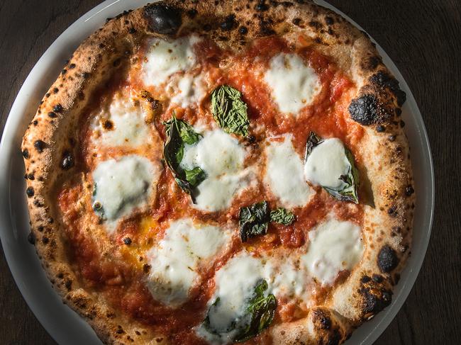 400 Gradi's world-famous margherita pizza.