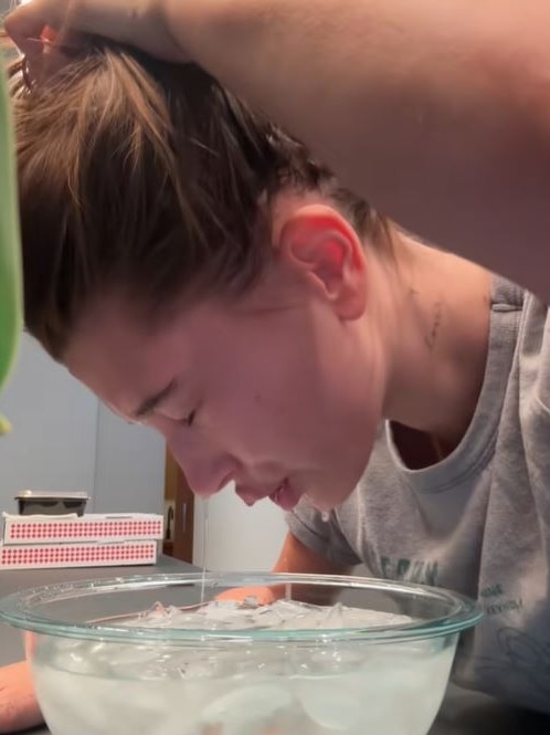 ‘When done correctly, it can feel very refreshing and provide a de-puffing finish.’ Picture: TikTok/HaileyBieber