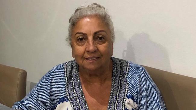Grandmother of three Tina Cassaniti has urged vaccine sceptics to get jabbed after she was hospitalised with the Delta strain for eight week.