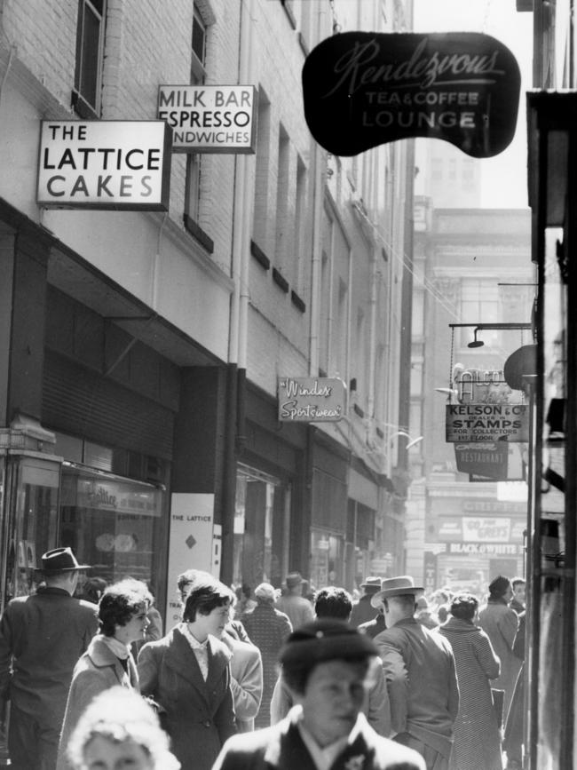 Shoppers in Block Place in 1956.