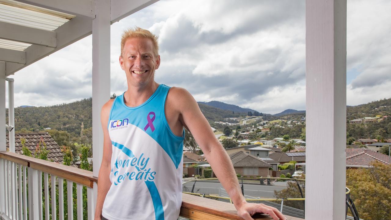 Niesamowity półmaraton mężczyzny z Hobart biegnie po „brutalnej” diagnozie raka.