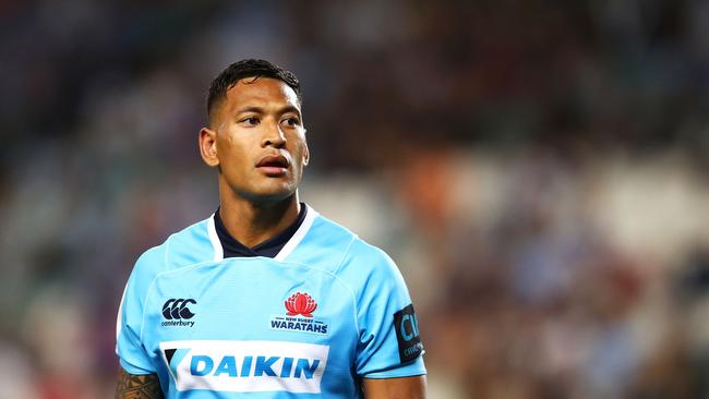 SYDNEY, NEW SOUTH WALES — FEBRUARY 24: Israel Folau of the Waratahs watches on during the round two Super Rugby match between the Waratahs and the Stormers at Allianz Stadium on February 24, 2018 in Sydney, Australia. (Photo by Mark Kolbe/Getty Images)