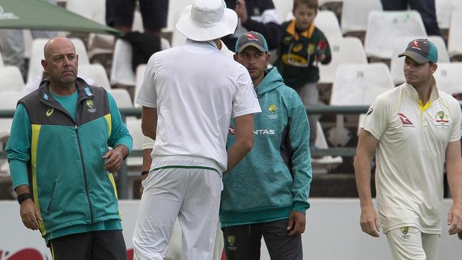 Lehmann and player Smith congratulate Morne Morkle. (AP Photo/Halden Krog)