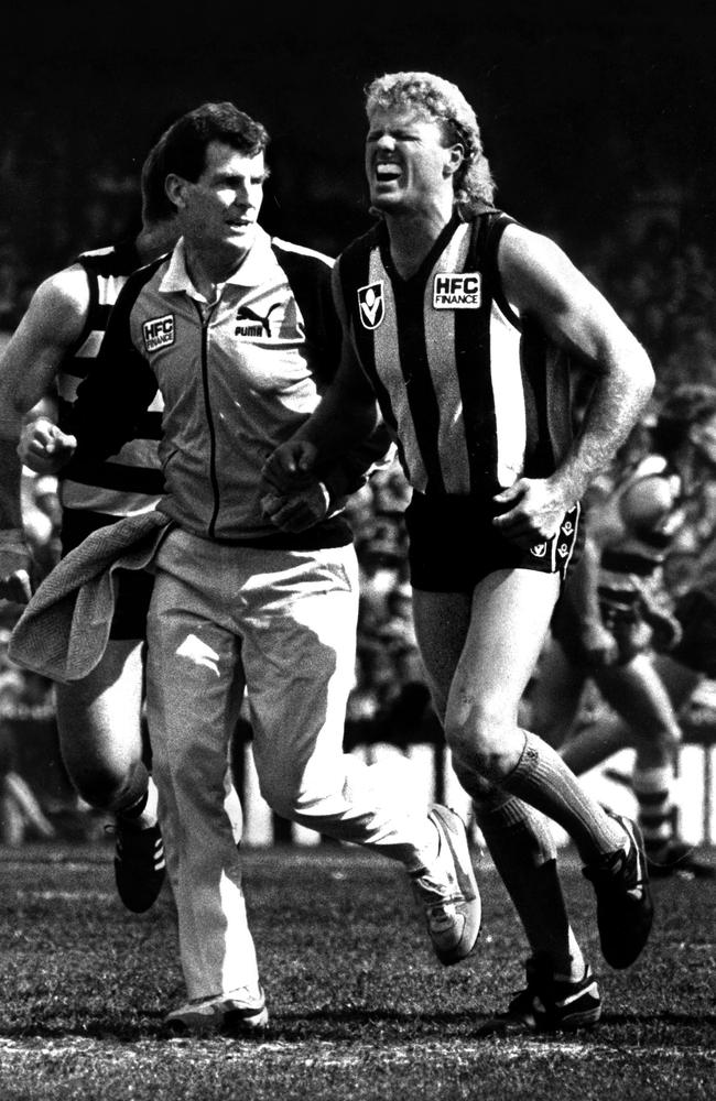 Could Dermott Brereton have played a week after being taken out by Geelong’s Mark Yeates in the 1989 Grand Final.