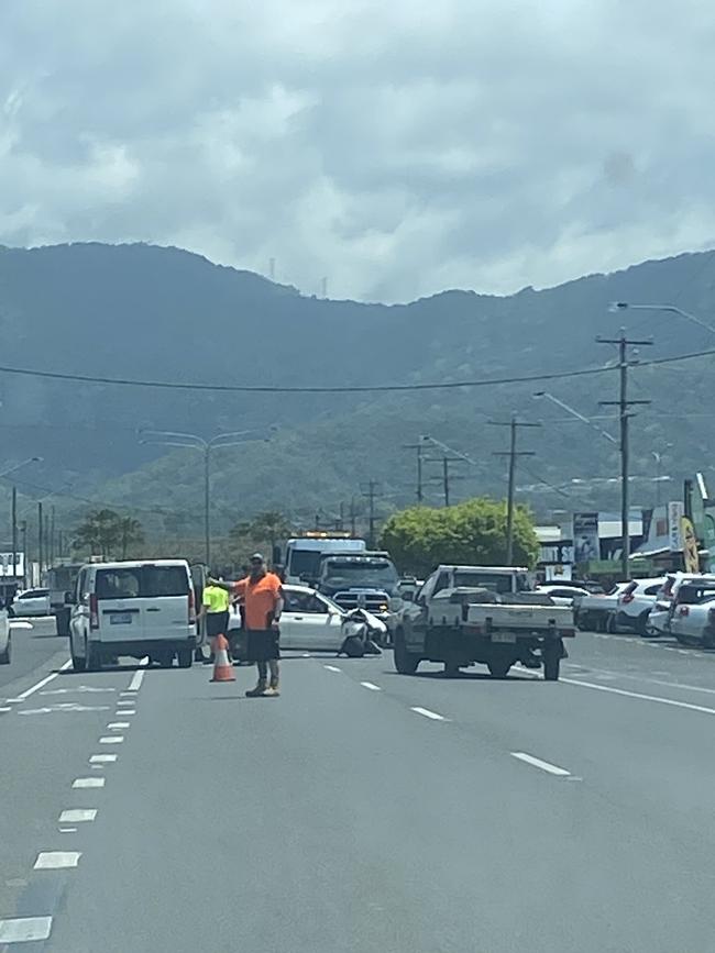 Traffic was brought to a standstill following a multi-vehicle crash on Scott Street on Wednesday afternoon. Photo: Supplied.