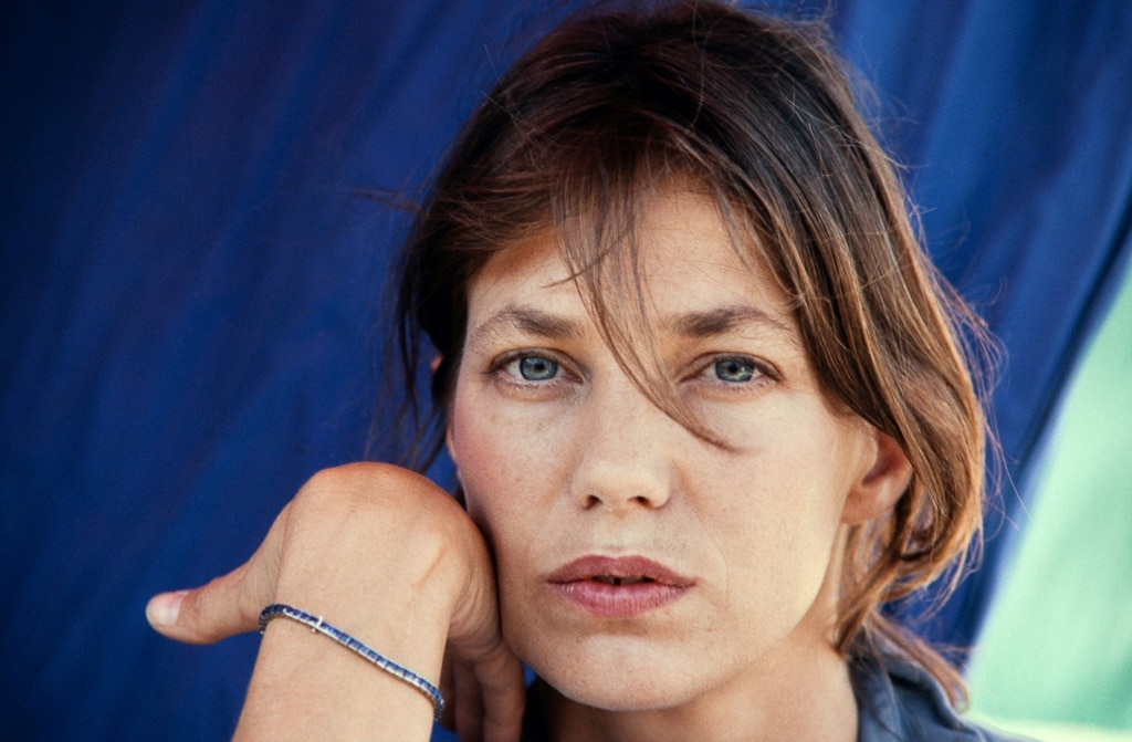 Hommage to FN actress and singer Jane Birkin : the inventor, early adopter  and forever icon of less is more, keep it simple & general Natural  aesthetic : r/Kibbe