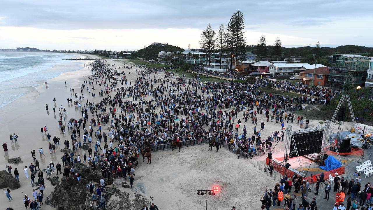 GALLERY: Gold Coast’s Best ANZAC Day Photos | Gold Coast Bulletin