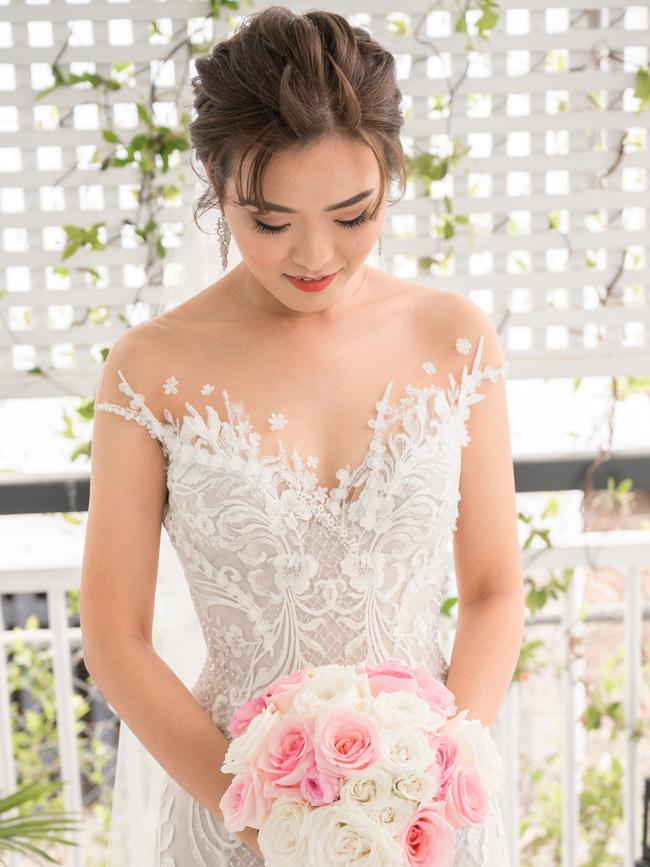 Blushing bride: Linda Zhang, EVERNEW PHOTOGRAPHY