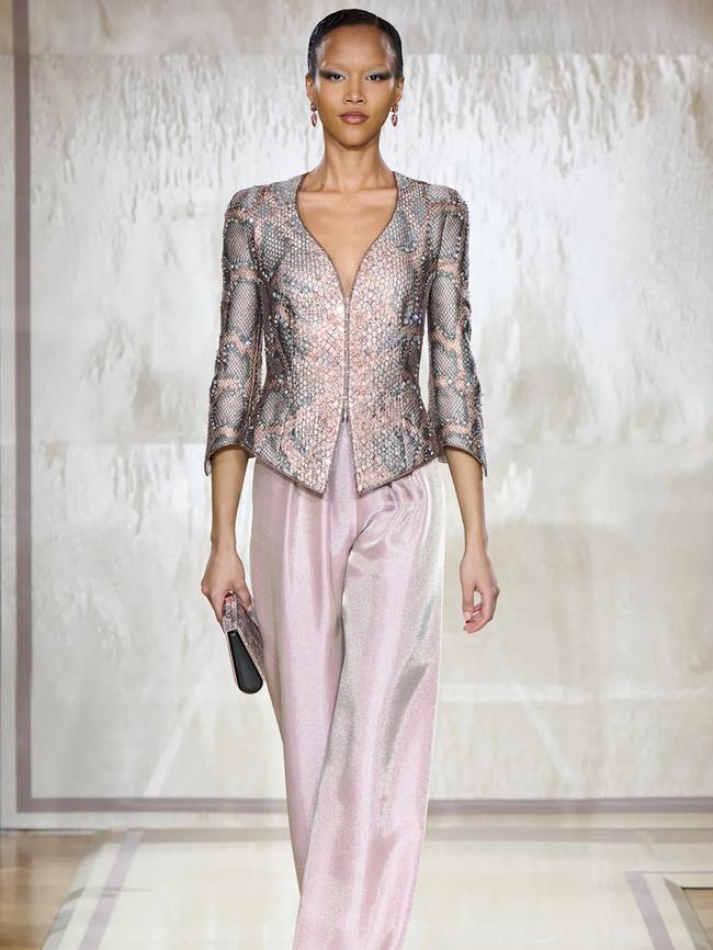 A look from the Giorgio Armani spring/summer '25 show.