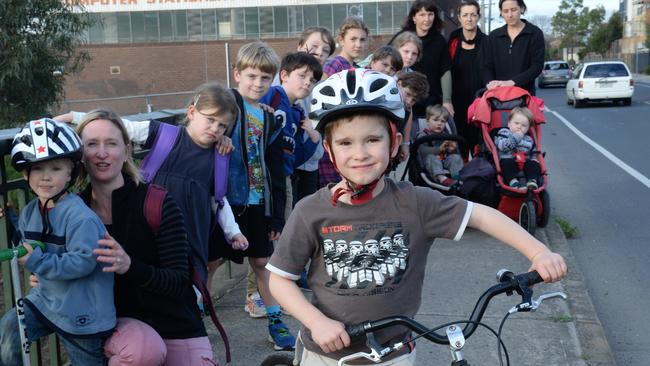 Almost 100 children at Brunswick East Primary come from Northcote. Parents are calling for a pedestrian and cyclist bridge from the end of Beavers Rd so children don't have to brave the dangerous Arthurton Rd crossing, a narrow bridge with heavy traffic. Xavier is one of many unhappy children and parents at the Arthurton Road bridge.