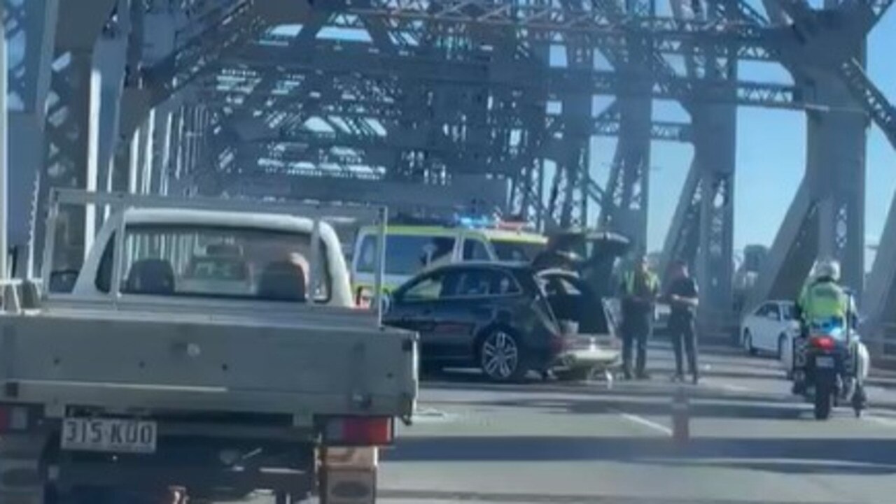 Brisbane Traffic Chaos After Story Bridge Crash | Herald Sun