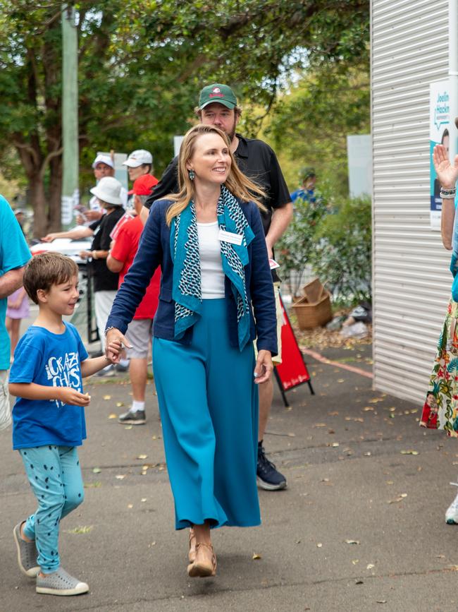 The 'teal' Climate 200 supported independent candidate for Manly, Joeline Hackman, arriving to vote at Manly West Public School on Saturday, March 25, 2023. Picture: Charlie West