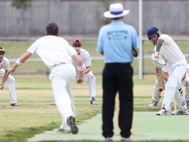 Anthony Joel plays a straight bat for Seaford Tigers against Mt Martha in 2015. He will skipper Ballam Park in 2020-21.