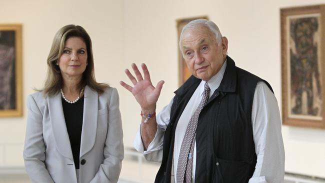 Leslie Wexner, right, and his wife Abigail in 2014.