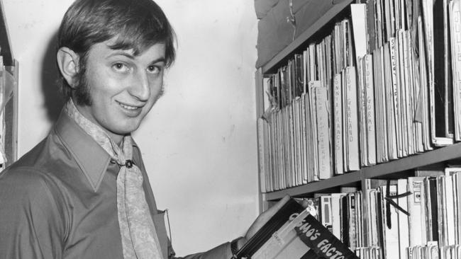 Dennis Cometti began his media career as a disc jockey at radio station 6KY in the late 1960s.