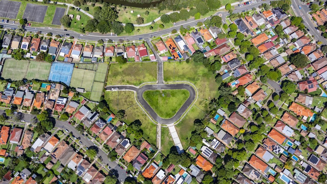 The 17 blocks at Hawthorne Parade, Haberfield, were the site of the former Haberfield Army Reserve Depot.