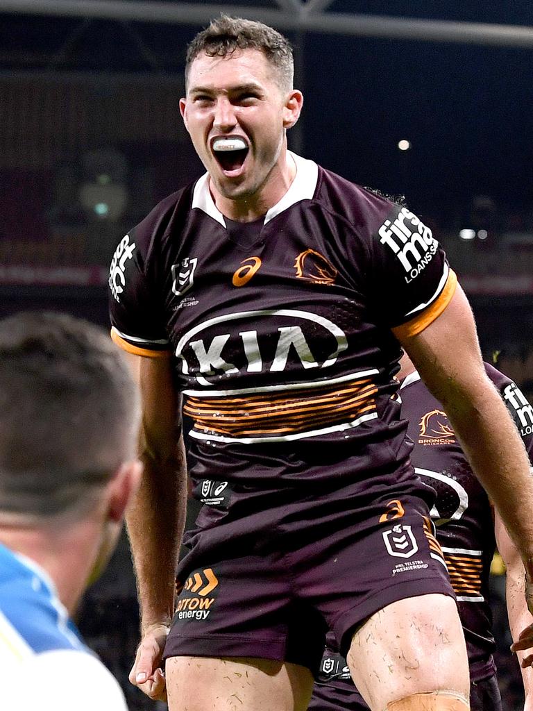 Corey Oates has backed Bennett returning.