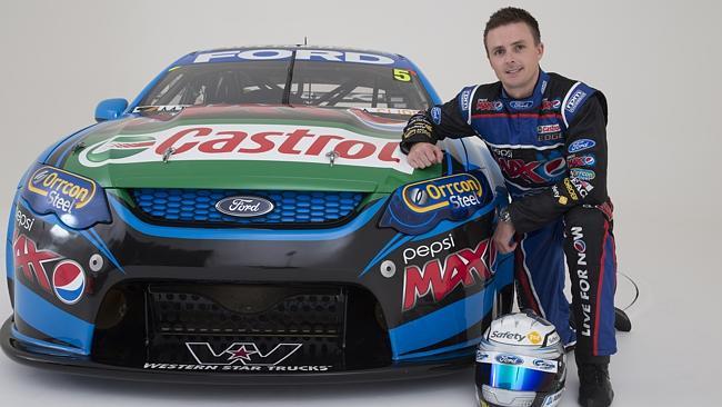 WIN: Ultimate V8 Supercar experience