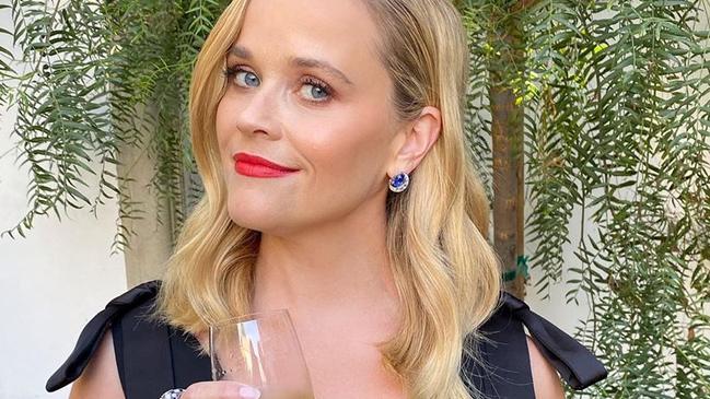 Reese Witherspoon looking like a Hollywood dream.