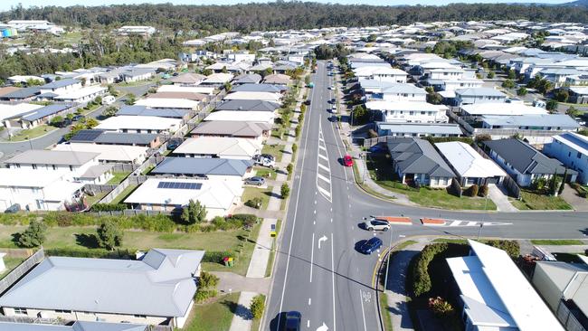 The junction of Dixon Drive and Augusta Boulevard in Pimpama. Picture: Glenn Hampson.