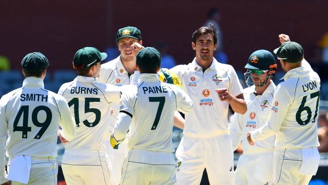 Cricket Australia may need to chose between the Sydney and Brisbane tests as the Northern Beaches COVID cluster worsens. Picture: AFP.