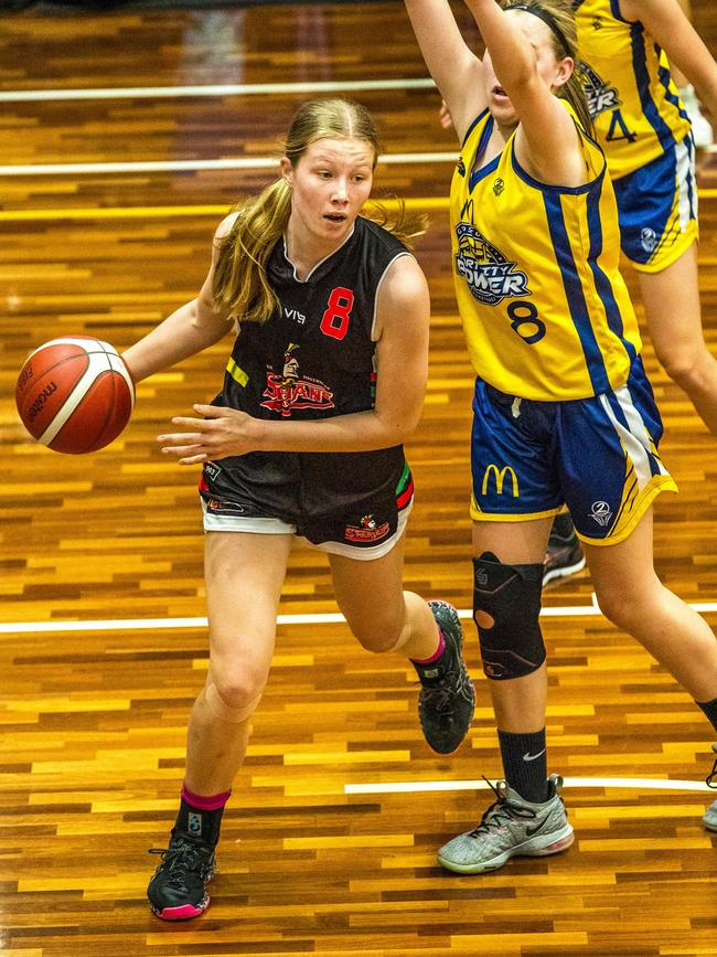 Spartan Summah Hanson has earned a scholarship to the Basketball Australia Centre of Excellence. Picture: Richard Walker