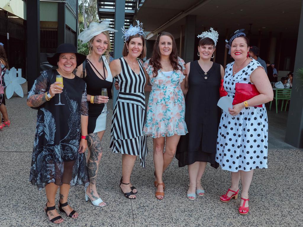 Elizabeth Szegedi, Sara Webb, Nic Tyrie, Jess Eves, Sam Rarely, and Sonya Smith at the 2021 Darwin Cup Carnival Derby Day. Picture: Glenn Campbell