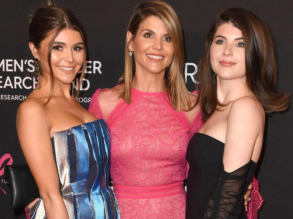 (L-R) Olivia Jade Giannulli, Lori Loughlin and Isabella Rose Giannulli. Picture: AFP