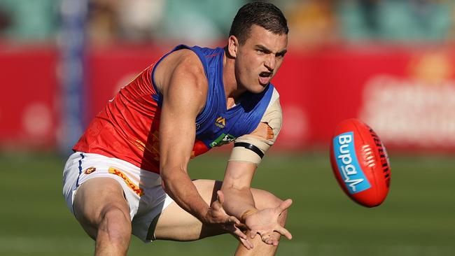 Tom Rockliff is a free agent and is exactly the type of player Carlton need. Picture: Getty