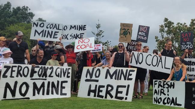 Protest against against Fox Resources plan to open new coal mine on March 1 at Buss Park. Source: Coal Free Bundaberg.