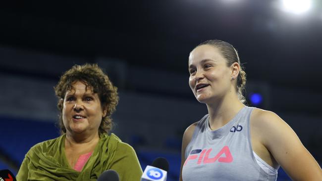 Ashleigh Barty with fellow Aussie tennis icon Evonne Goolagong Cawley. Picture: Getty