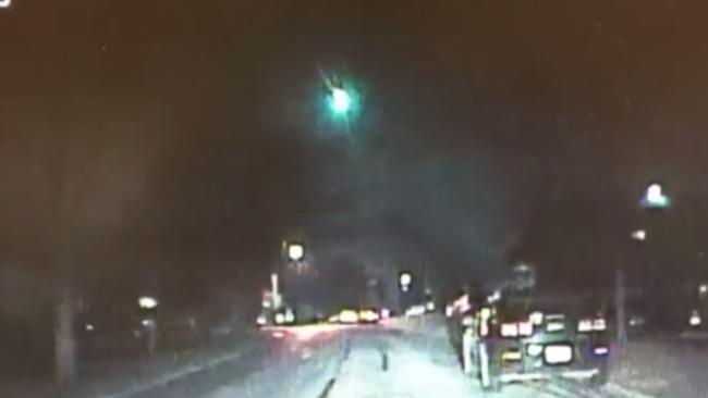 Meteor in Lisle, Illinois seen by hundreds before landing in Lake ...