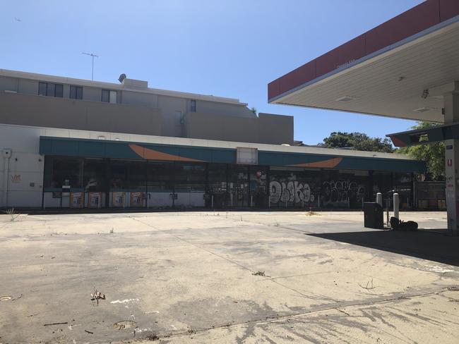 Supplied Editorial The Rose Bay Caltex site has been purchased by Woolworths