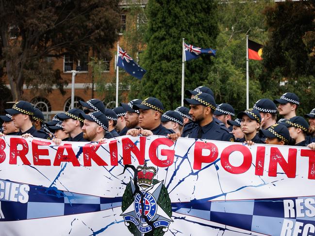 MELBOURNE, AUSTRALIA- NewsWire November 14, 2024: Victorian Police stage a walkout protest at Victorian Police Academy in Glen Waverley over ongoing industrial relations pay disputes. Picture: NewsWire / Nadir Kinani