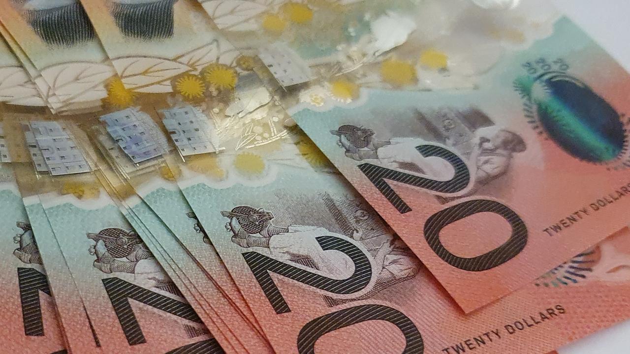 Aussies neglect simple way to save thousands