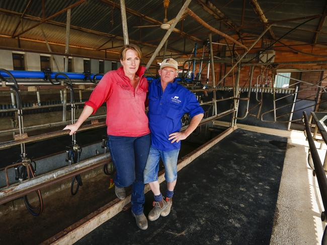 Suzy and Marshall Jacobs. Picture: Luke Hemer/Riverina Herald. 