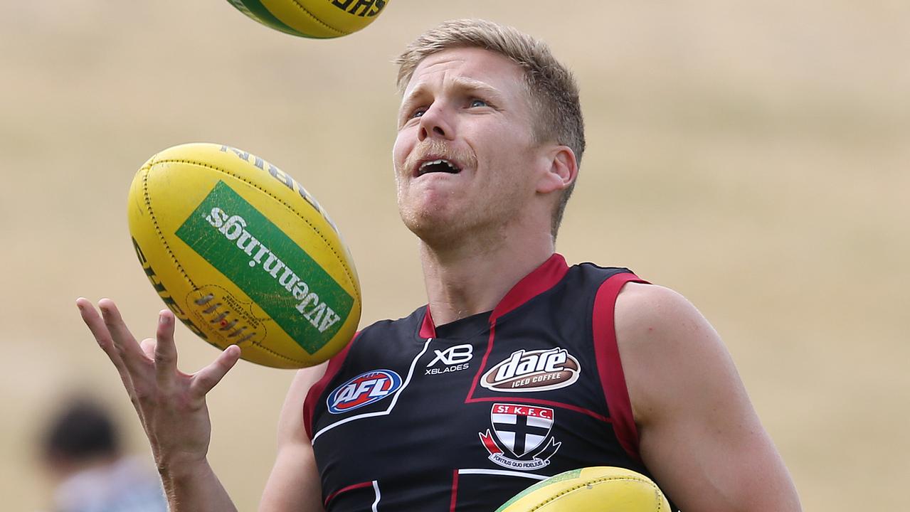 Injured Saint Dan Hannebery. Pic: Michael Klein