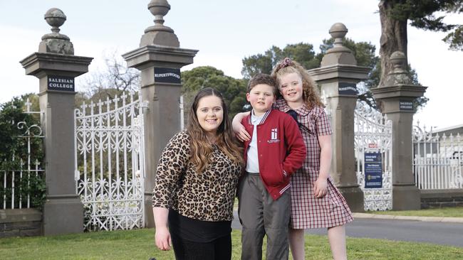 Mum Alana has two kids, Sienna, 9, at Catholic primary who will go to Salesian College in Sunbury in a few years time. Picture: Alex Coppel