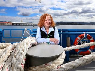 Doctor Tara Martin who is the ships Geophysicist. Tour of the new CSIRO ship Investigator.