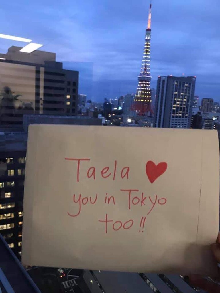 Taela Wheeler has collected love notes from all over the world for her mum, Deb.