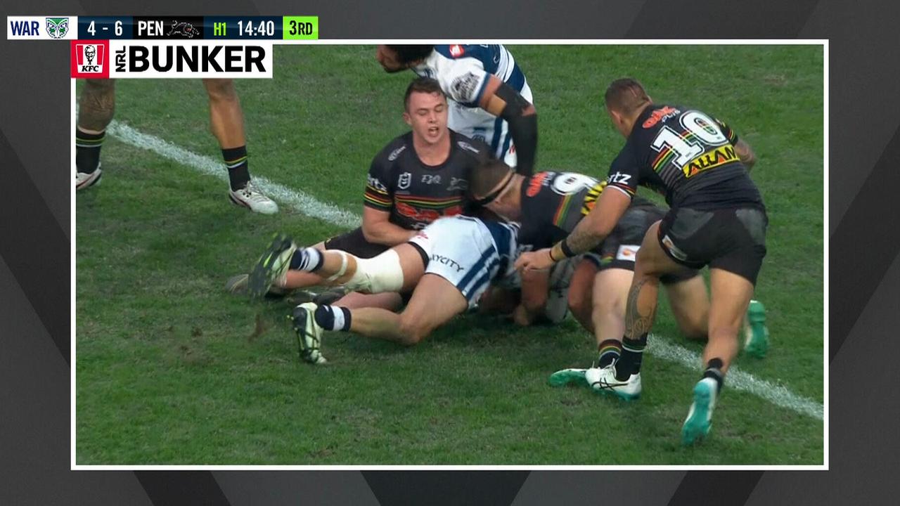 Karl Lawton was denied a try for the Warriors.