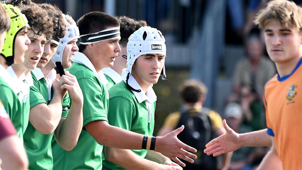 Villanova prop Cooper Harris, left, shakes hands prior to the start against Ash. Right is Ash’s captain Seb Gardiner. Picture, John Gass