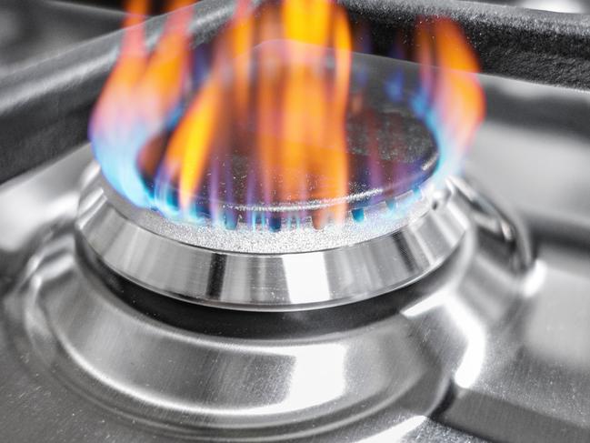 Burning gas stove