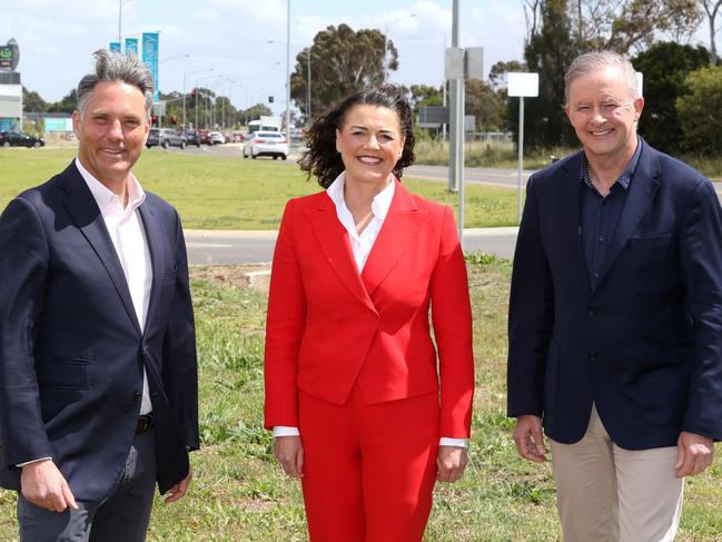 Federal Opposition Labor leader Anthony Albanese with Labor MPs Libby Coker and MP Richard Marles at Armstrong Creek. Picture: Mike Dugdale